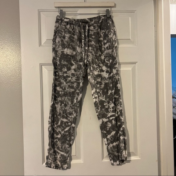 Gently used Leo & sage linen pants - Picture 1 of 5